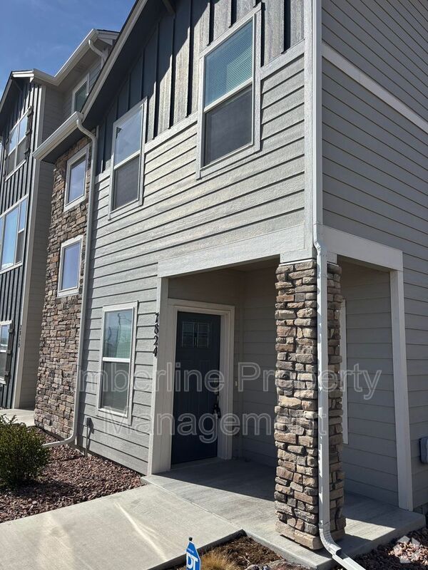Building Photo - 7824 Woodmen Center Heights