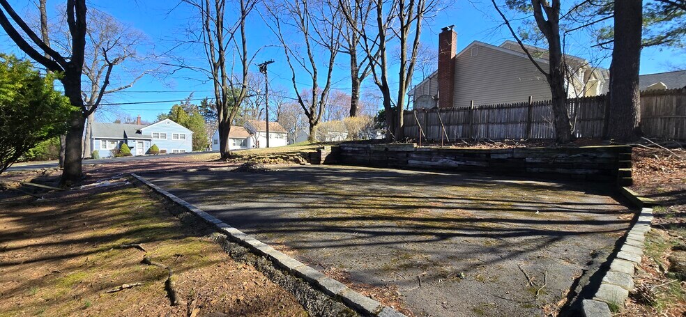Building Photo - 340 Livingston Ave