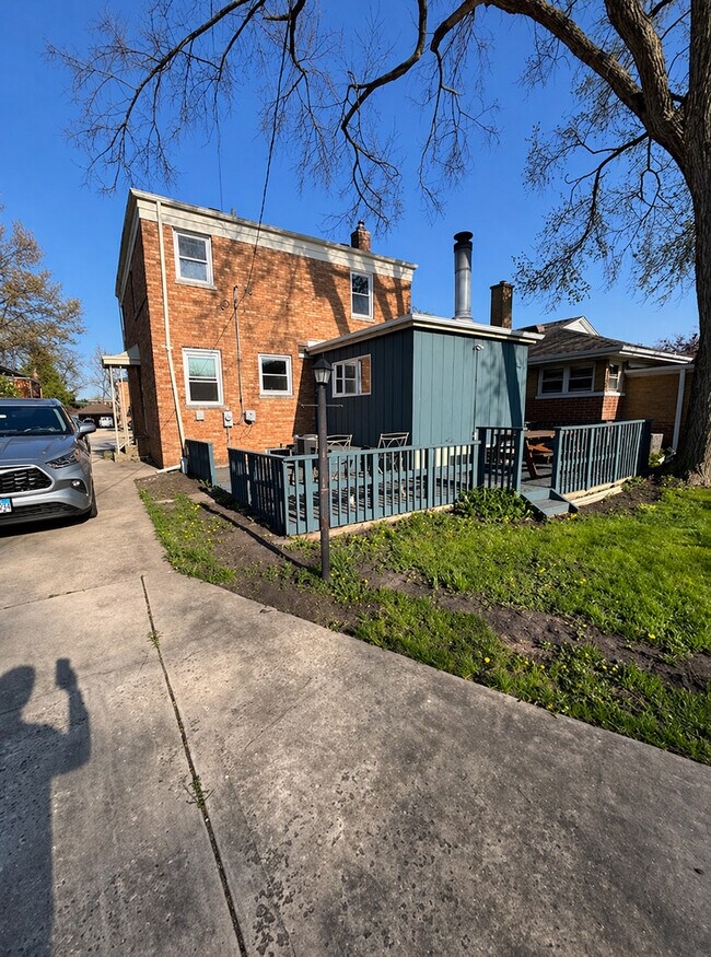 Building Photo - 1518 Cleveland Ave
