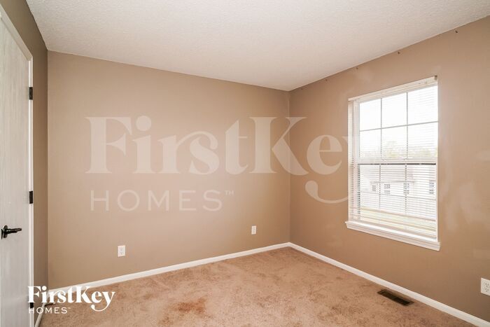 Building Photo - 6031 Long River Ln