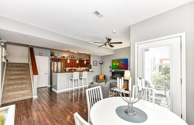 Building Photo - 2241 N Scioto St