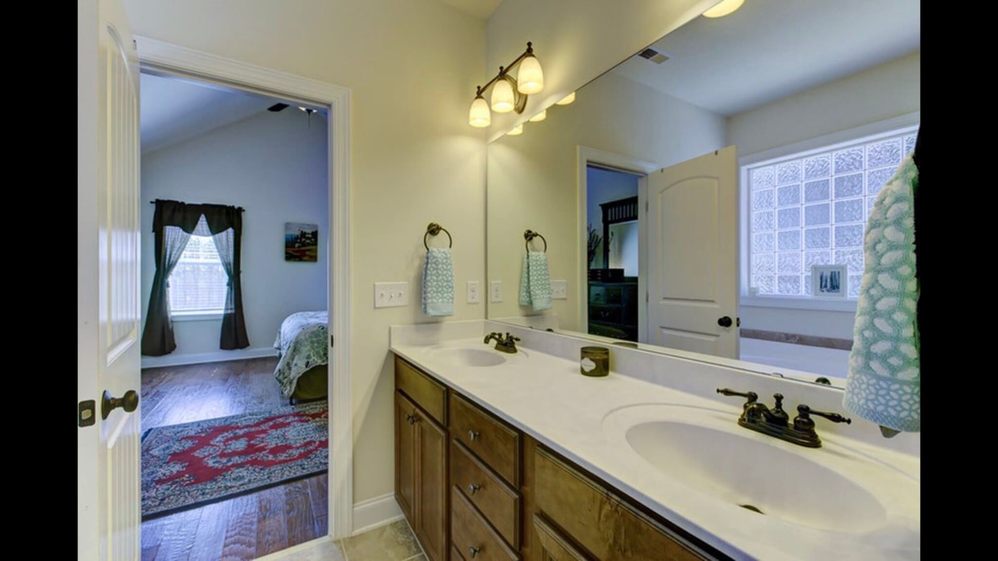 Owner's Bath - 1359 Micahs Way N