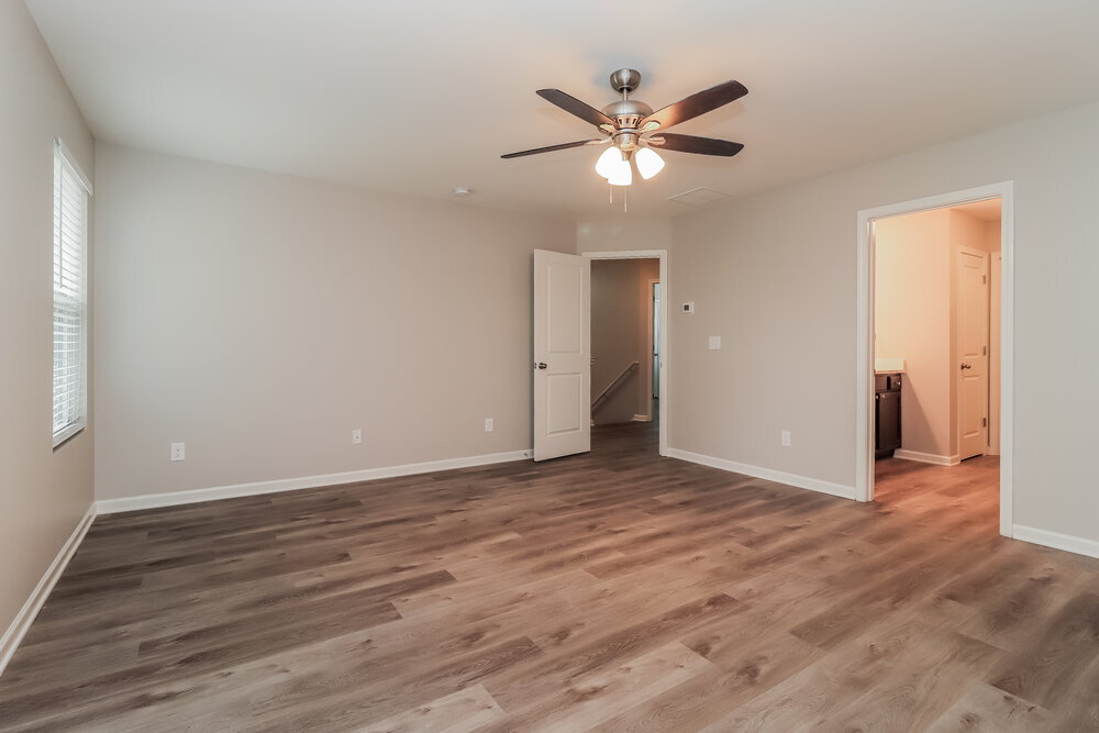 Building Photo - 20 Sycamore St