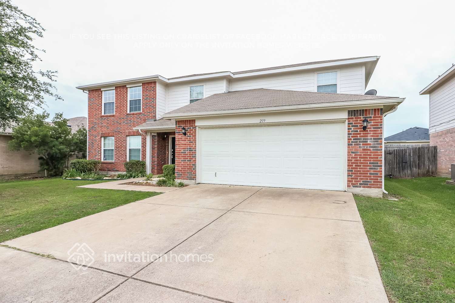 Building Photo - 219 Windmill Dr