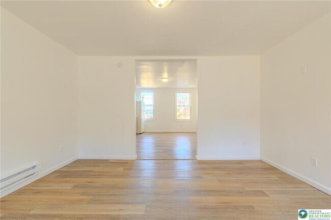 Building Photo - 40 S 12th St