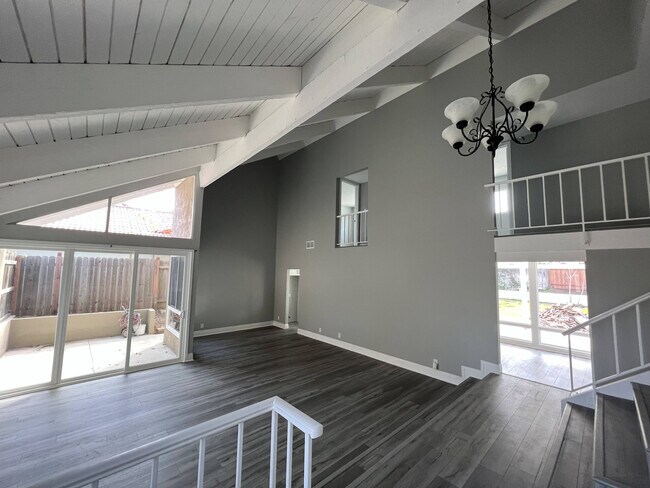 Living Room - 24522 Blackfoot Dr