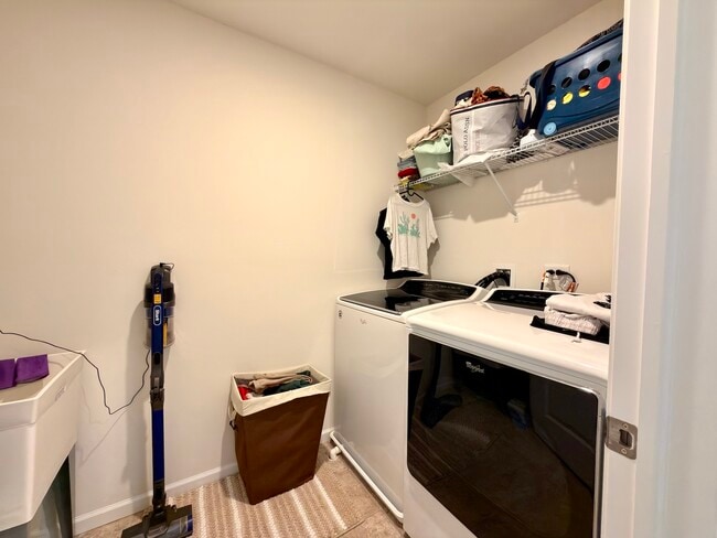 Building Photo - 12460 S Compass Ave