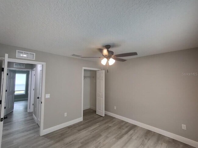Building Photo - 8984 N Greco Terrace