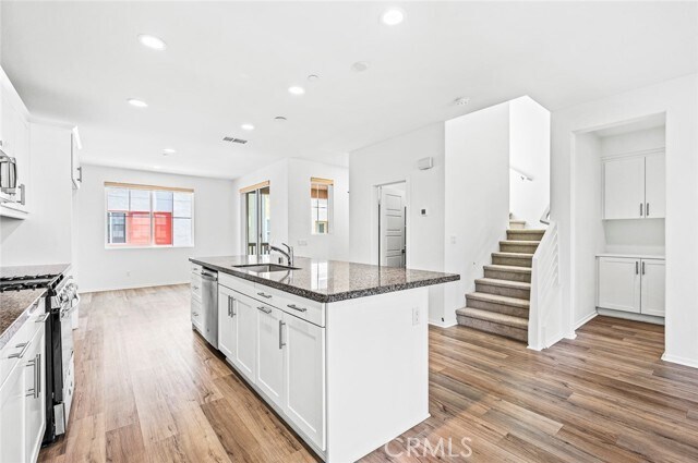 Building Photo - 9560 Hammock Pl