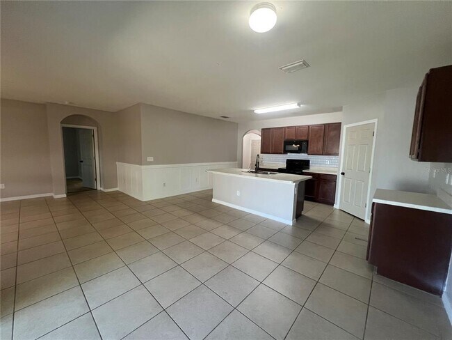 Building Photo - 3287 Trentwood Ln