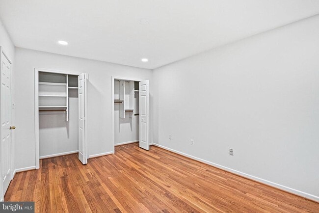 Building Photo - 10109 Fair Wds Dr