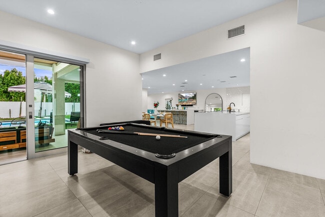 Building Photo - 72827 Bursera Way