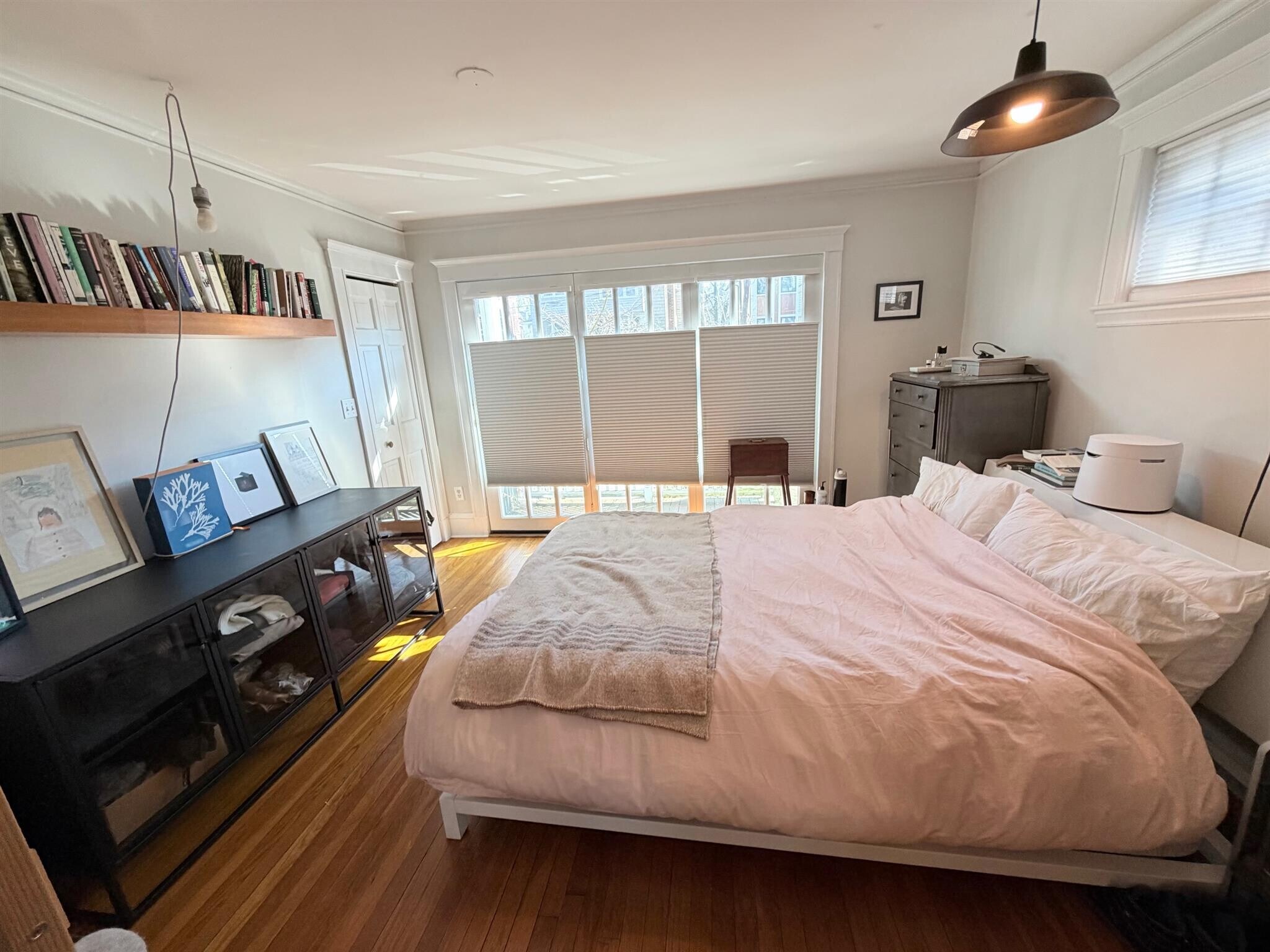 Building Photo - 138 Larch Rd