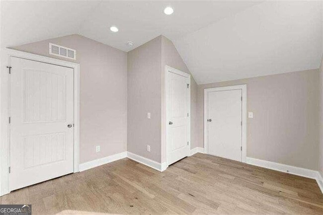 Building Photo - 502 Washington St NW