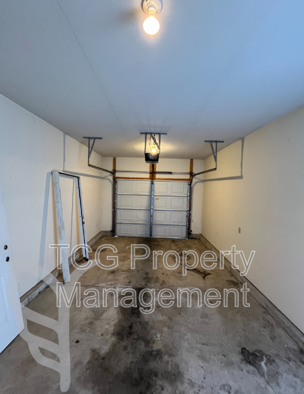 Building Photo - 789 Colorado St