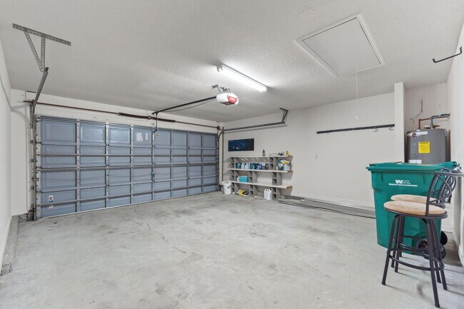 Building Photo - 742 Saltair Ln