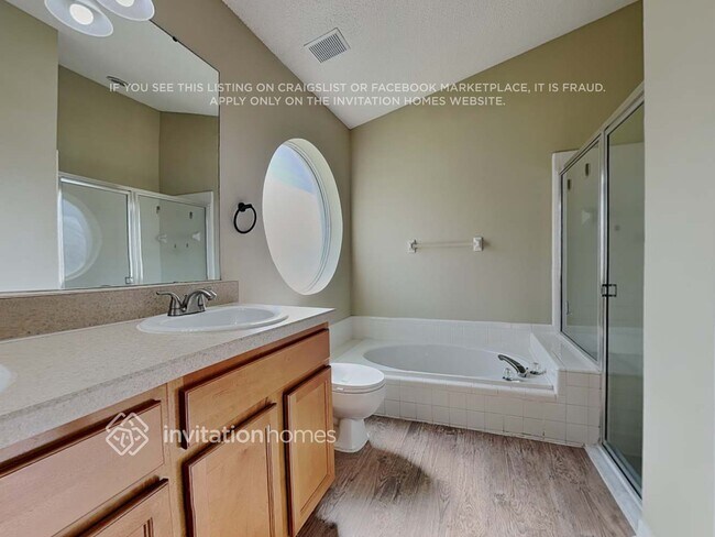 Building Photo - 1009 Aviles Ct