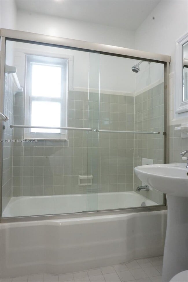 Building Photo - 7701 SW 55th Ave