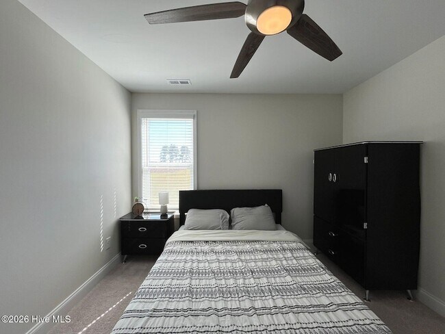 Building Photo - 158 Rocking Horse Ln