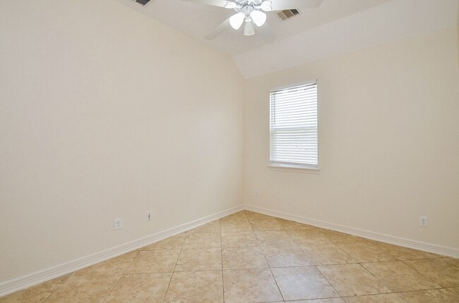 Building Photo - 6510 Arroyo Springs Ln