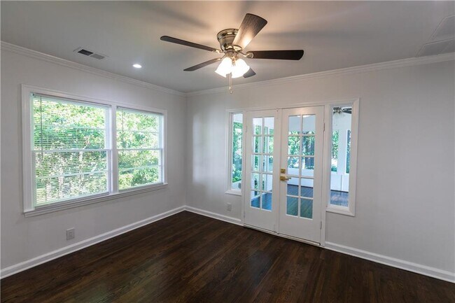 Building Photo - 88 Karland Dr NW