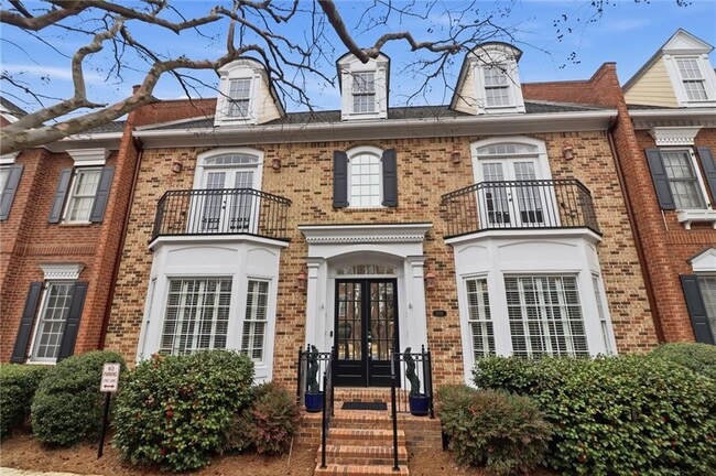 Building Photo - 4738 Ivy Ridge Dr SE