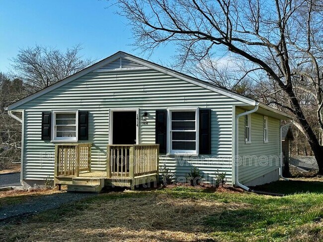 Building Photo - 1414 White St