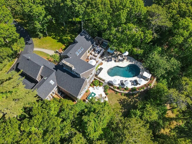 Building Photo - 65 Starboard Ln