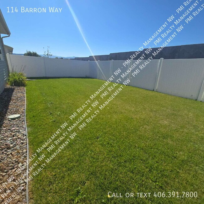 Building Photo - 114 Barron Way