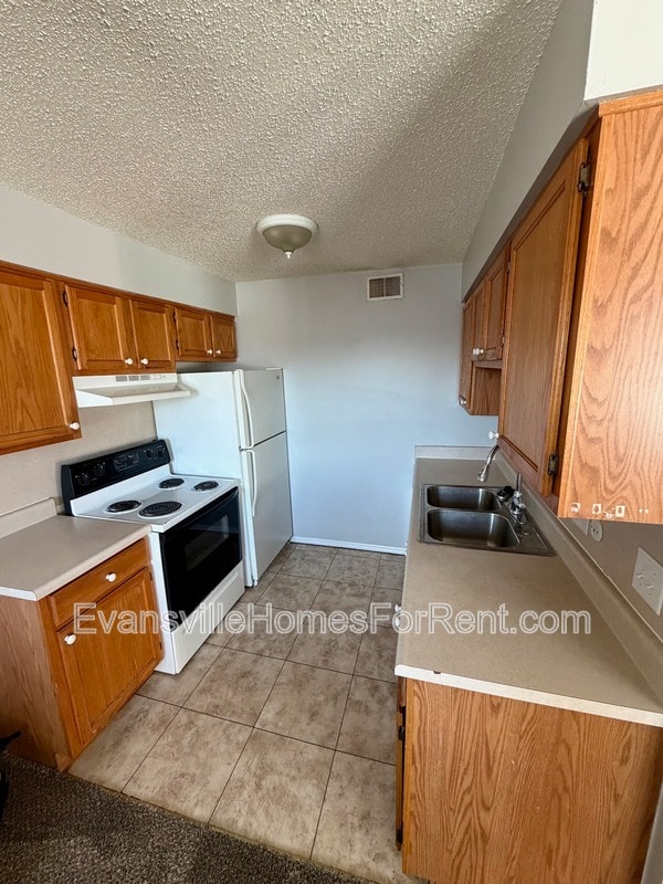 Building Photo - 1115 W Virginia St