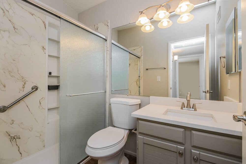 Building Photo - 1338 N Brittany Ln