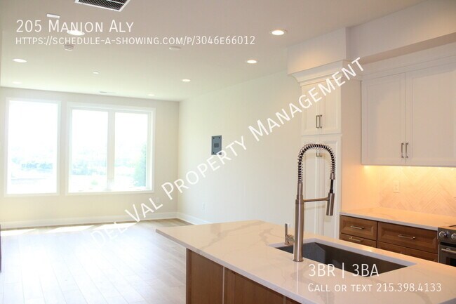 Building Photo - 205 Manion Aly