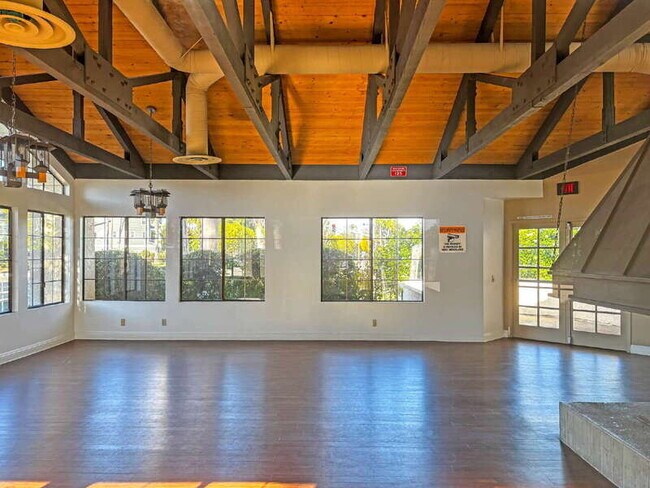 Building Photo - 7422 Seastar Dr