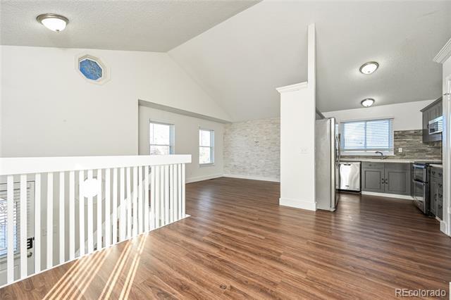 Building Photo - 17476 E Plateau Dr