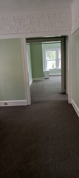 Looking from hallway outside of bathroom toward the living room - 6734 N Oxford Ave