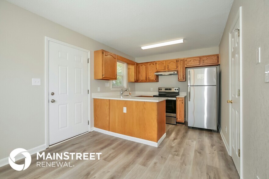 Building Photo - 412 Kirkland St