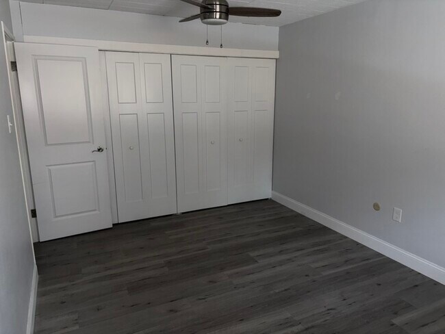 Building Photo - 3457 Evergreen Rd