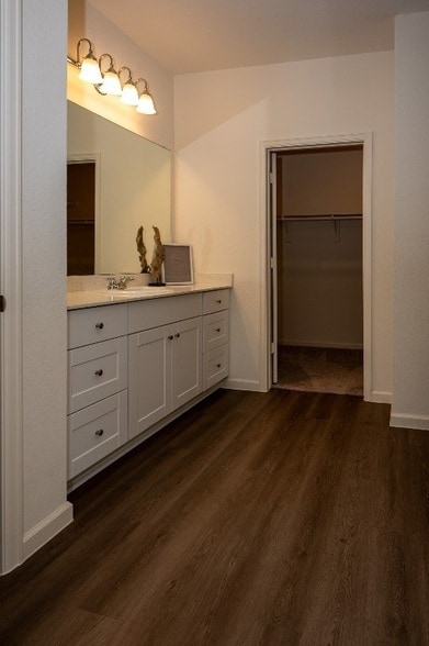 Building Photo - 5903 Grantgrala Dr