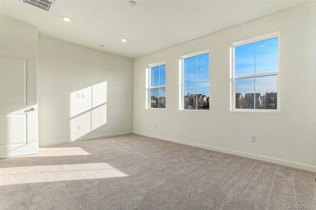 Building Photo - 1536 Sanitas Ln