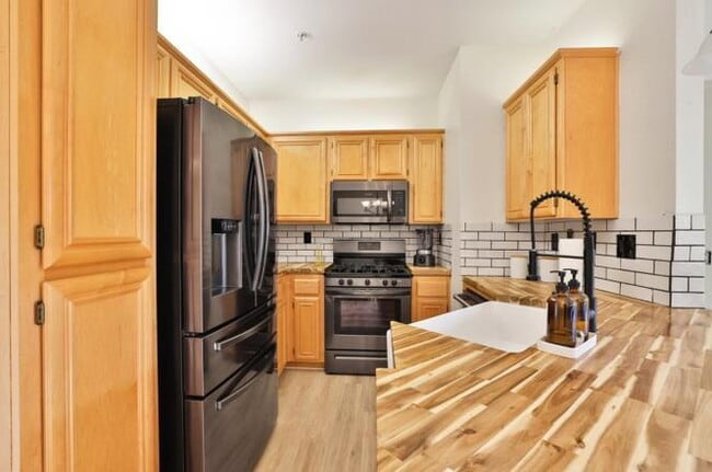 Building Photo - 114 Niguel Ln