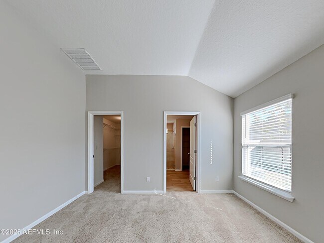 Building Photo - 12601 Itani Ct