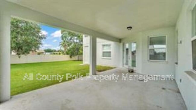 Building Photo - 1095 Woodland Oaks Dr