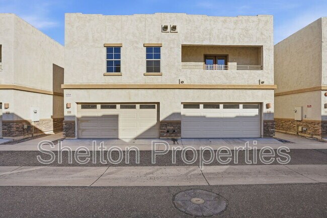 Building Photo - 15818 N 25th St