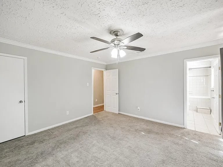 Building Photo - 22203 Fincastle Dr