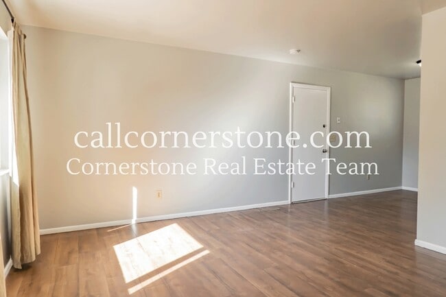 Building Photo - 3330 Calaveras Way