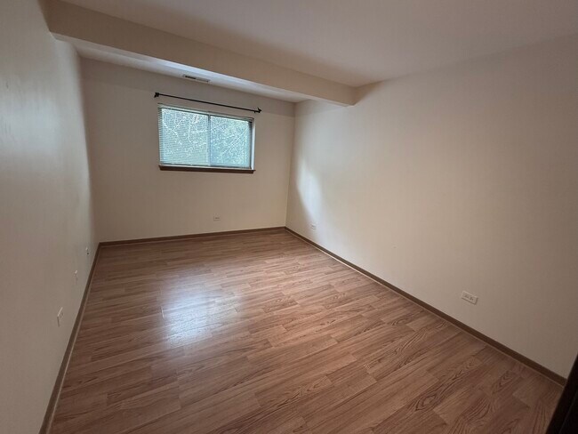 Building Photo - 2258 Abbeywood Dr