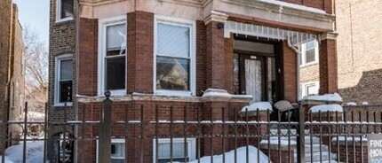 Building Photo - 2434 N Lawndale Ave