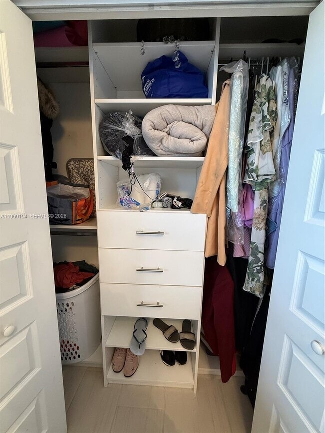 Building Photo - 7815 NW 104th Ave