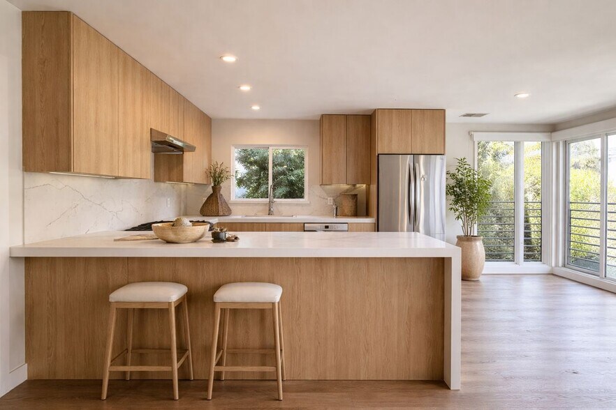 Building Photo - 1427 N Vista St