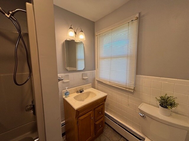 Building Photo - 93 Seaside Ave